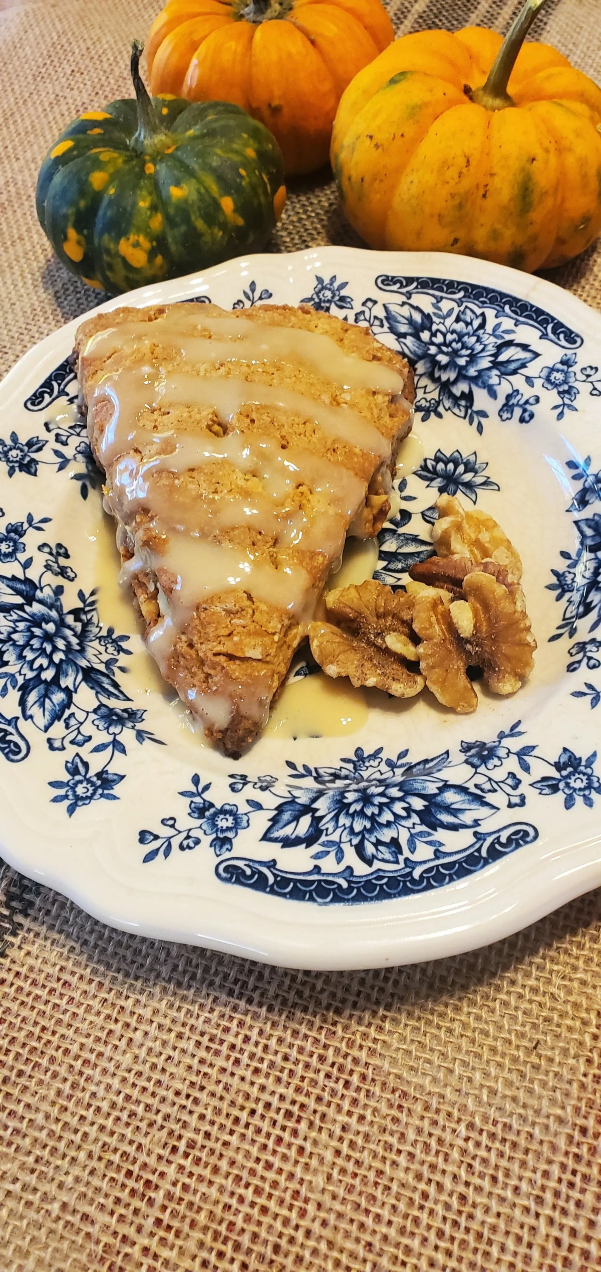 Maple Walnut Scones